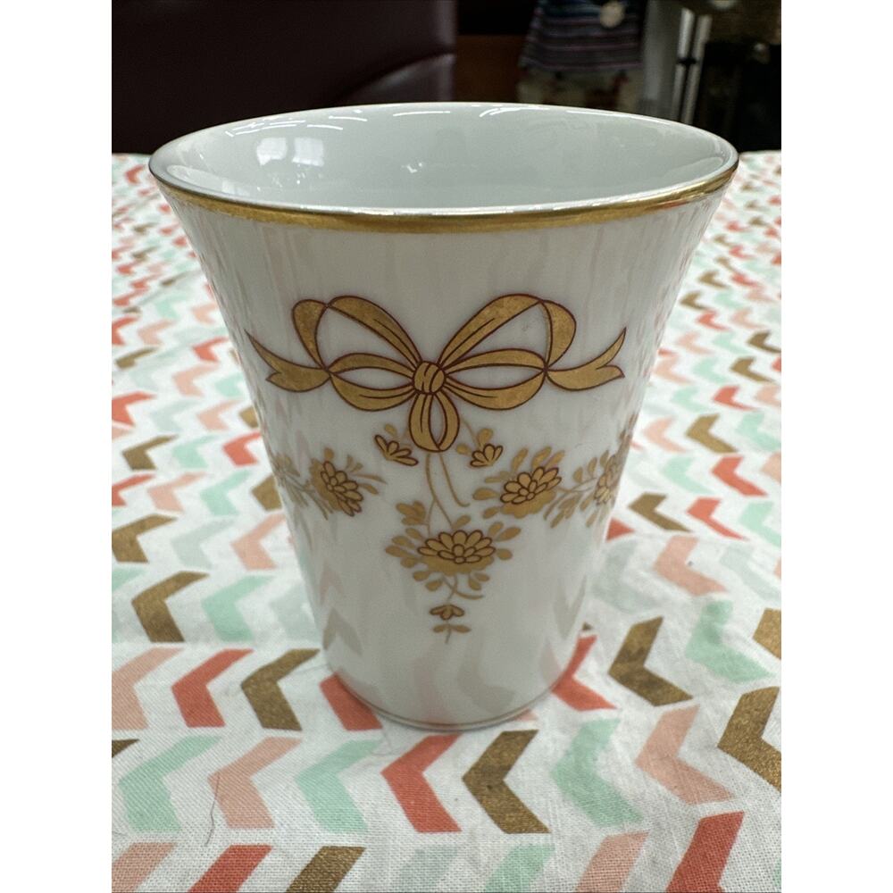 Vintage 1940s Porcelain Matson Bow Floral Gold Gilt Ornate Brush Holder Makeup